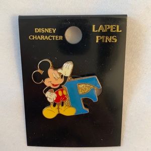 Disney pin: Mickey Mouse *NEW*